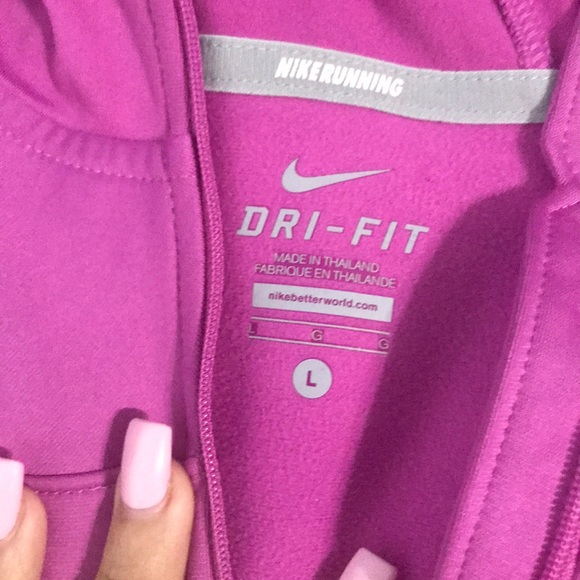 Nike jacket - Picture 2 of 3